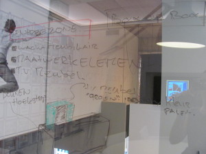 ReverInterieurprojecten-whiteboard op glas